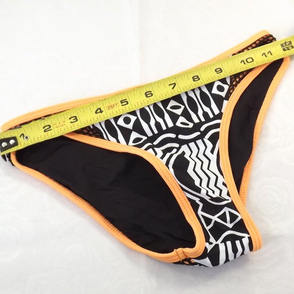 Finch Bikini Girl Two piece Bathing Suit - Picture 2 of 13